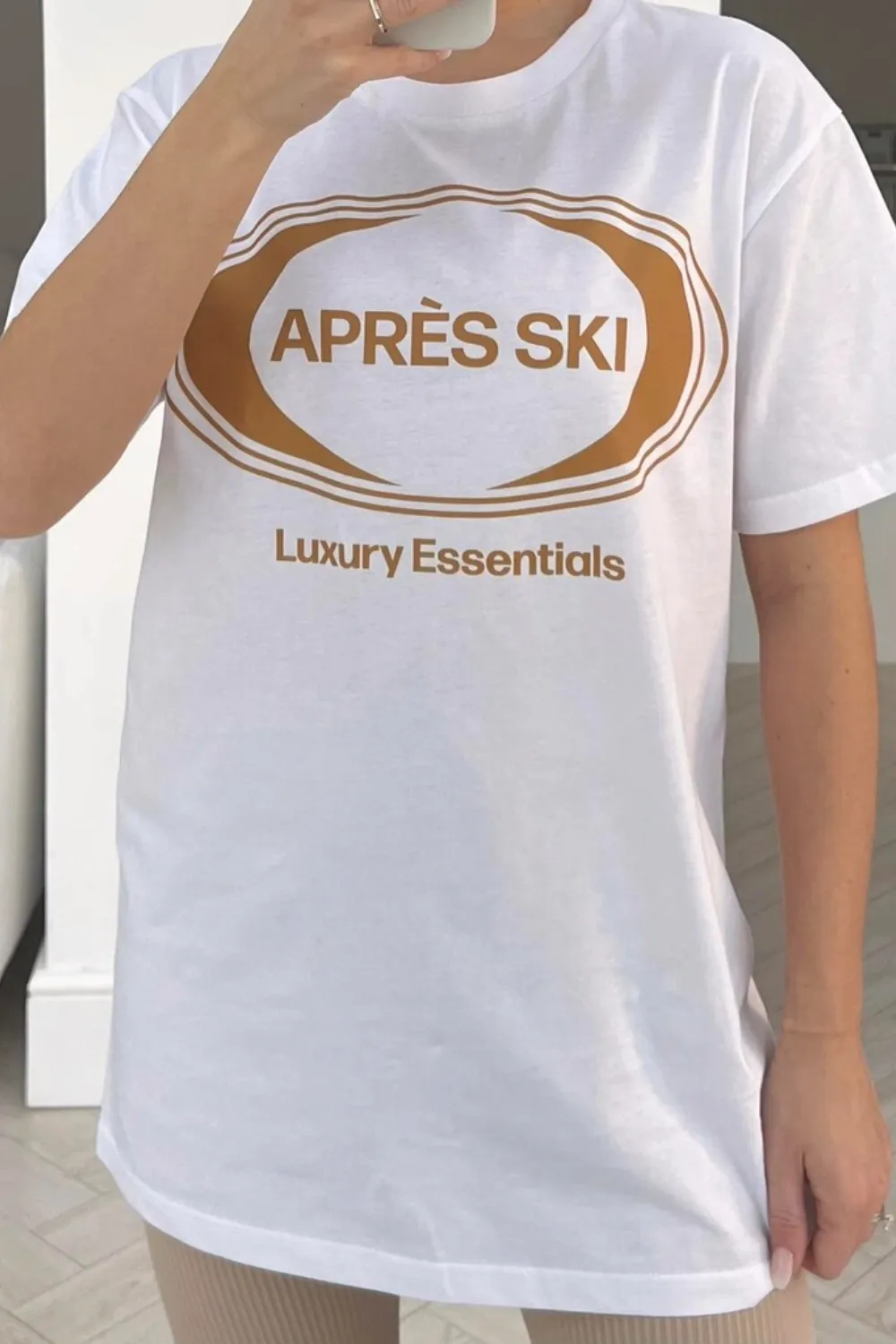 Apres ski white printed tee & legging coord