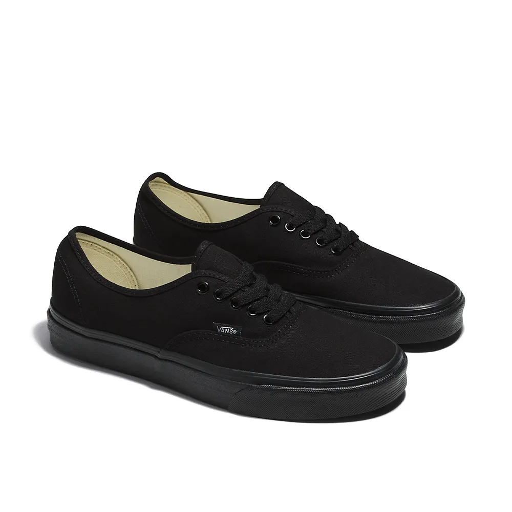 Authentic 'Black/Black'