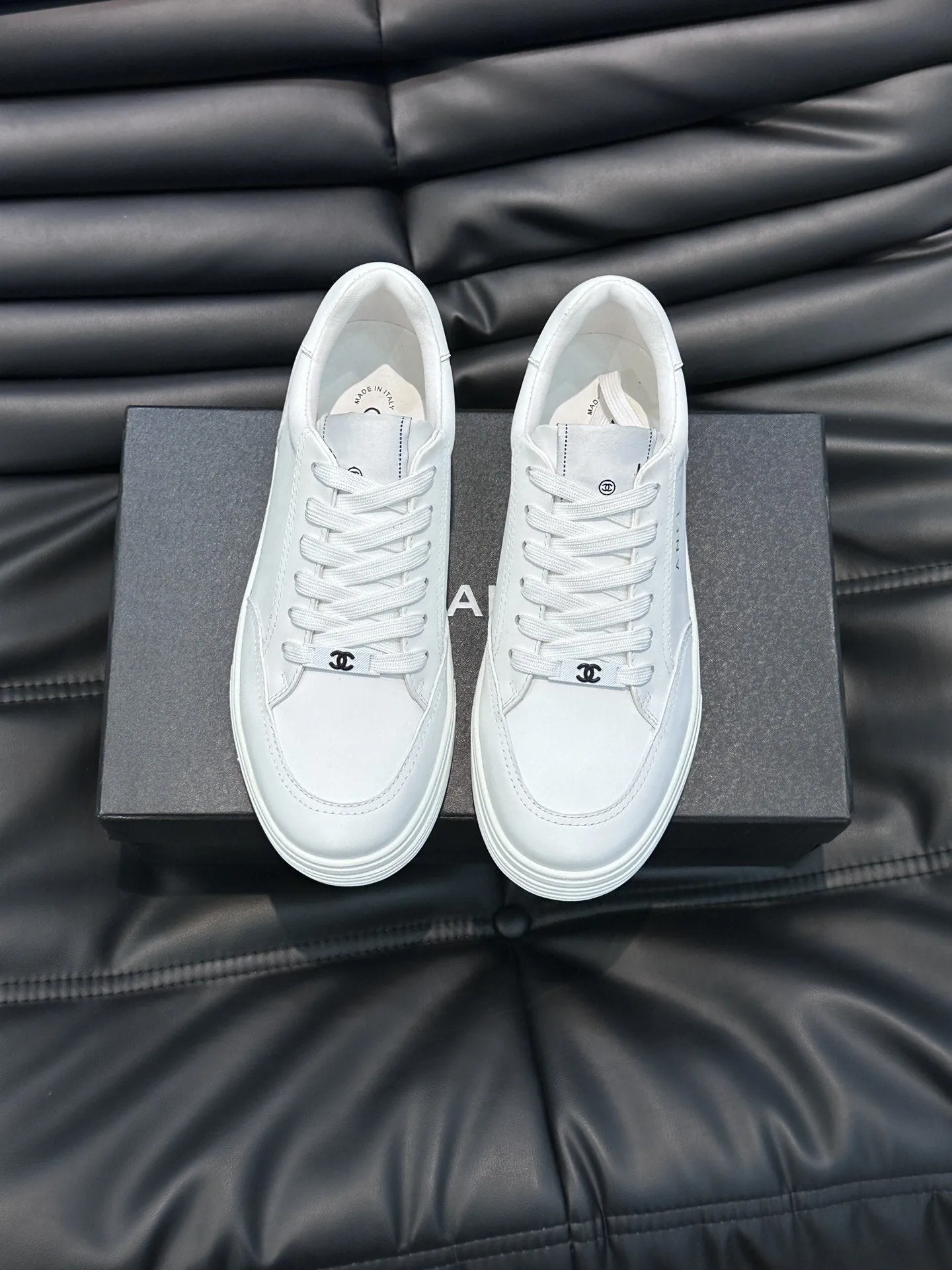 CC WHITE SNEAKERS RUNNERS TRAINERS