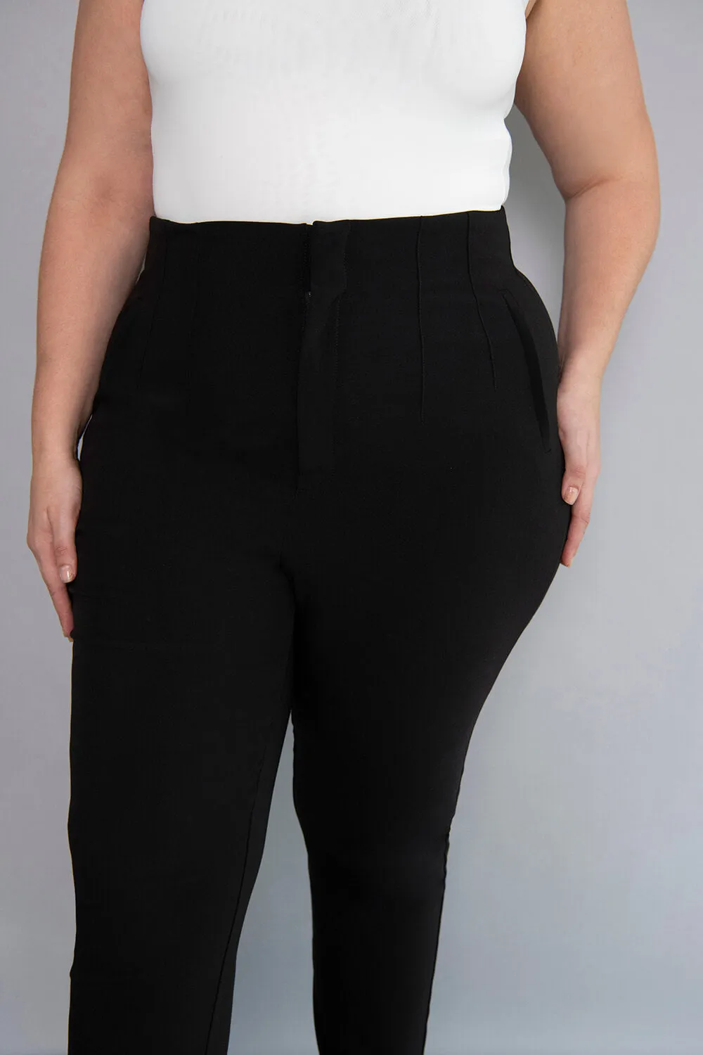 Curve Cigarette Trousers - Black