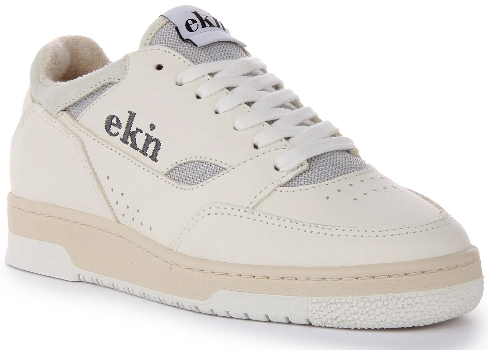 Ekn Yucca Trainer In White