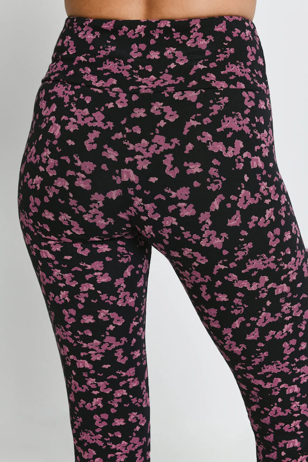 Everyday High Waisted Leggings - Black/Burgundy Floral