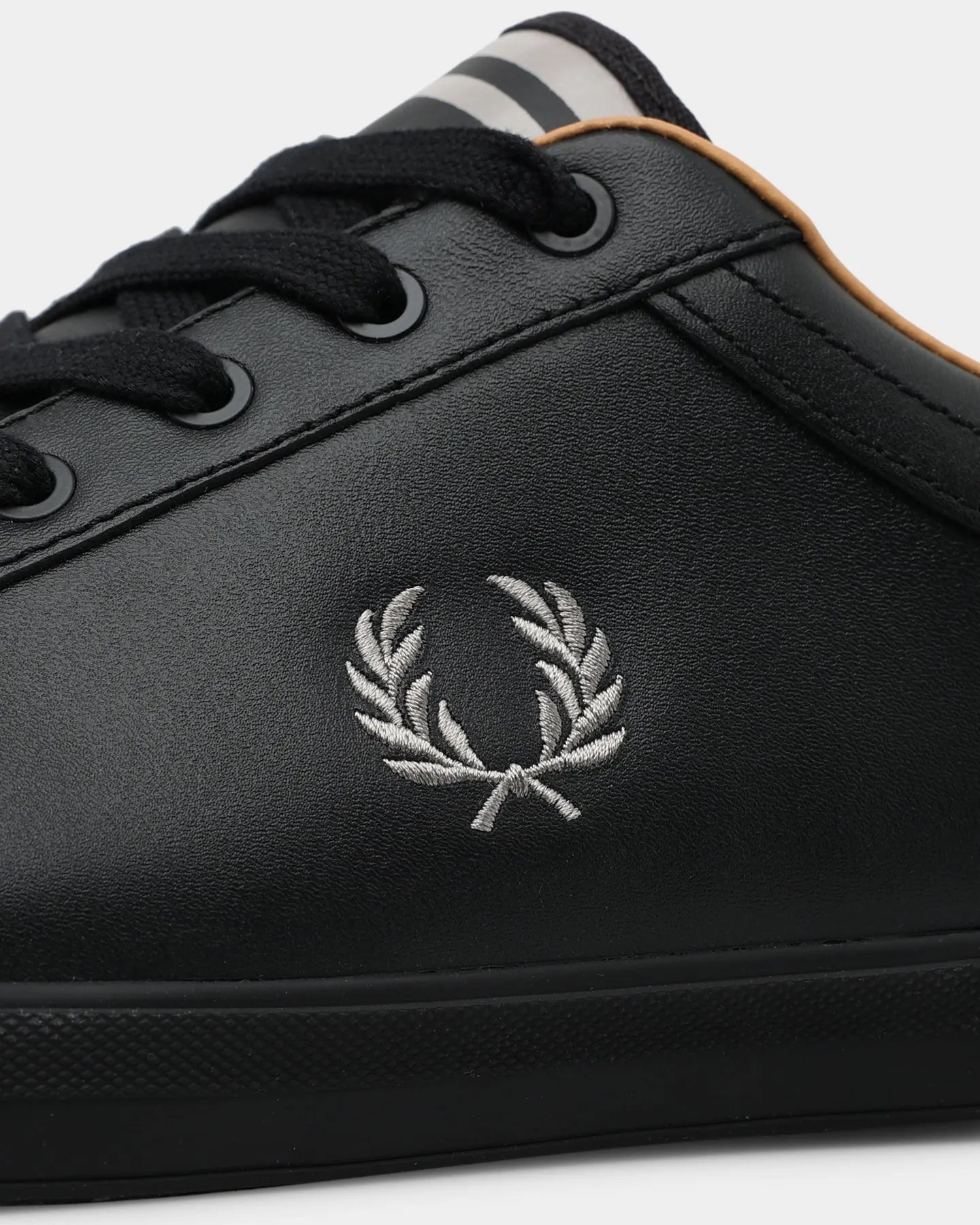 Fred Perry Baseline Black