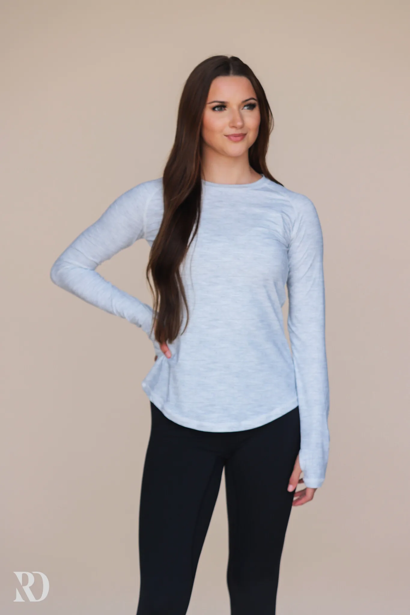 HEATHER GRAY BASELINE TOP | RD ESSENTIALS