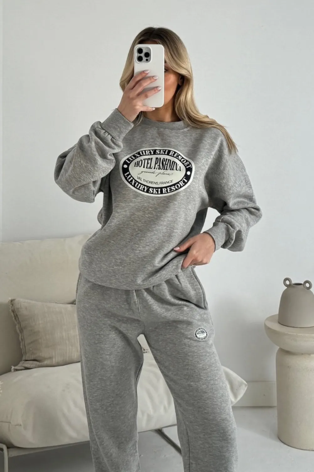 Hotel Pashmina melange grey printed sweater joggers loungewear