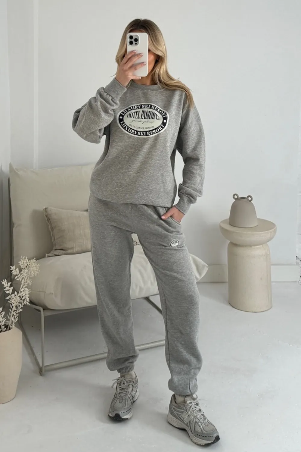 Hotel Pashmina melange grey printed sweater joggers loungewear