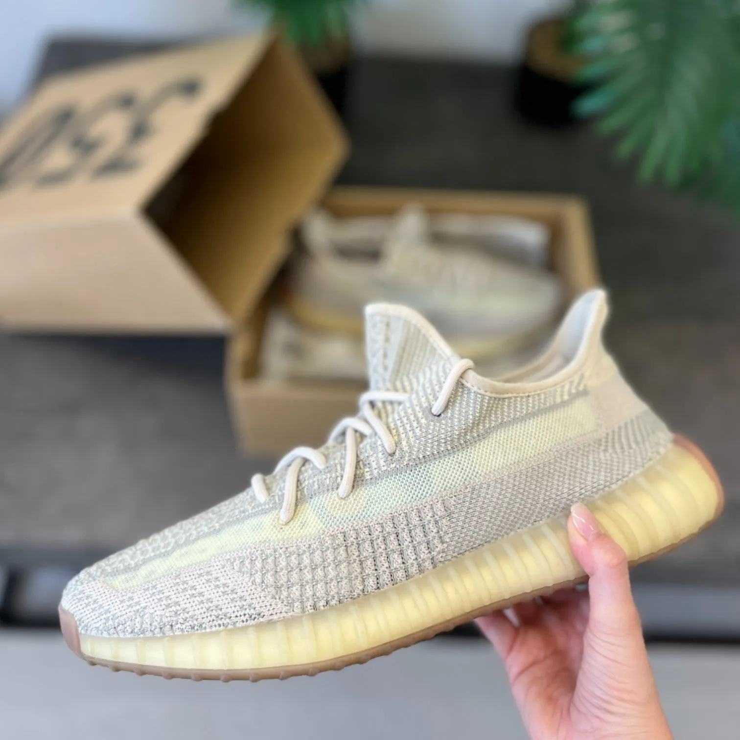 Men's Boost 350 V2 Citrin Low Trainers Cream Size EU 45 / UK 11