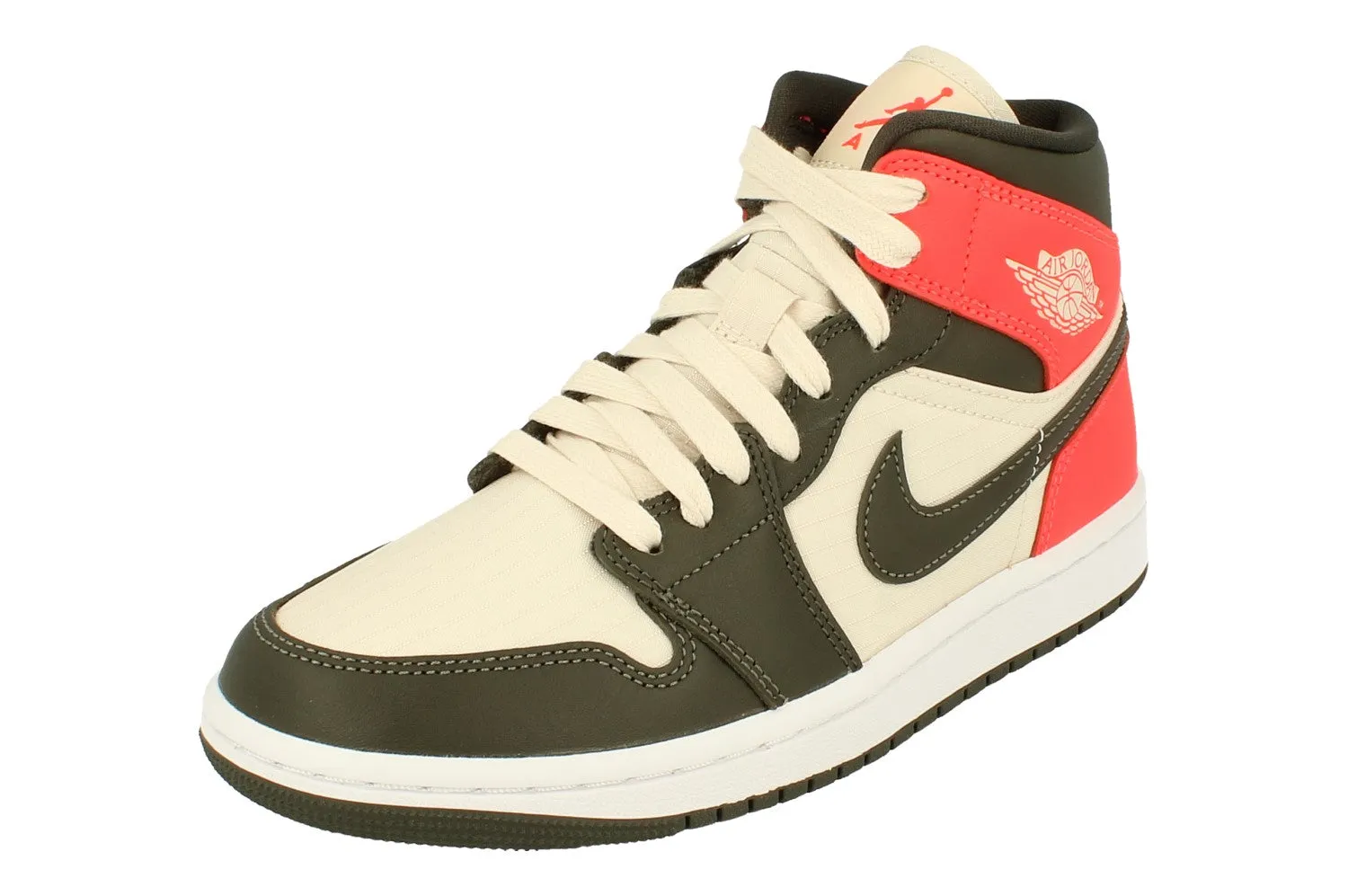 Nike Womens Air Jordan 1 Mid Se Trainers Dq6078 100