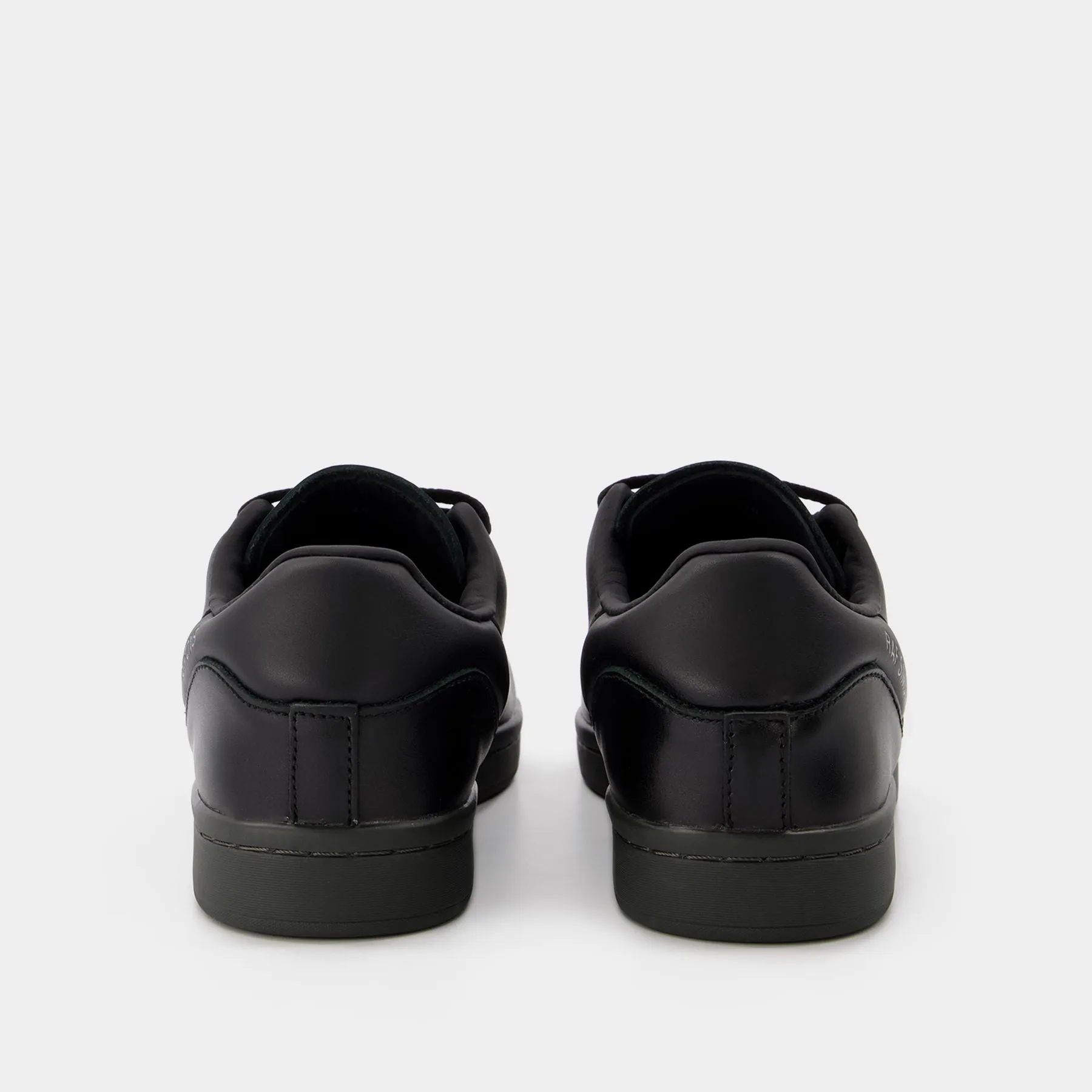 Orion Sneakers in Black Leather