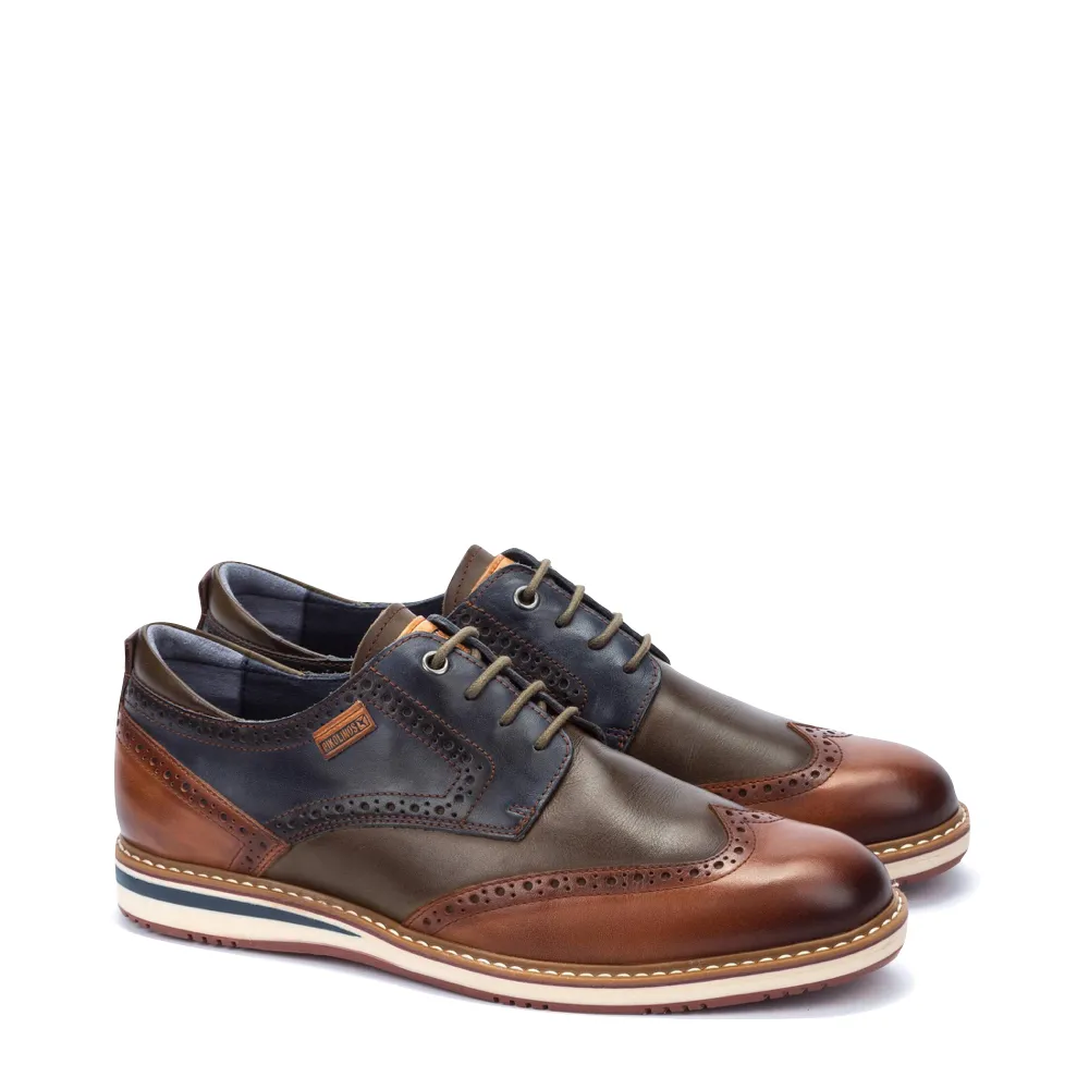 Pikolinos Men's Avila Leather Wingtip Lace Shoe in Brandy