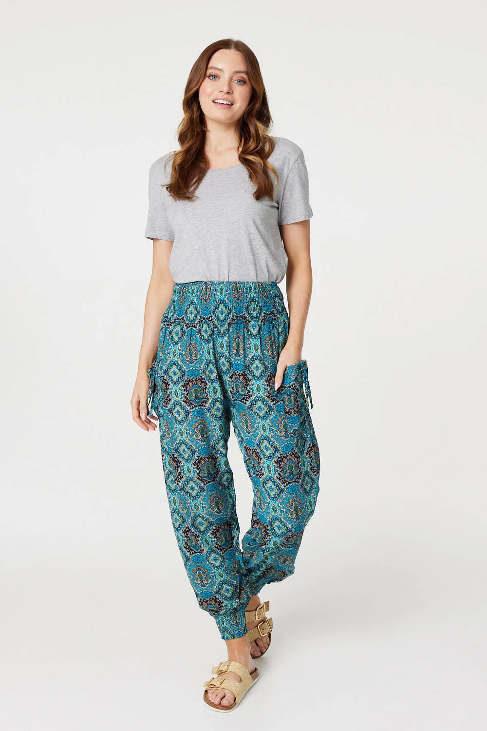 Printed Pull On Tapered Pants