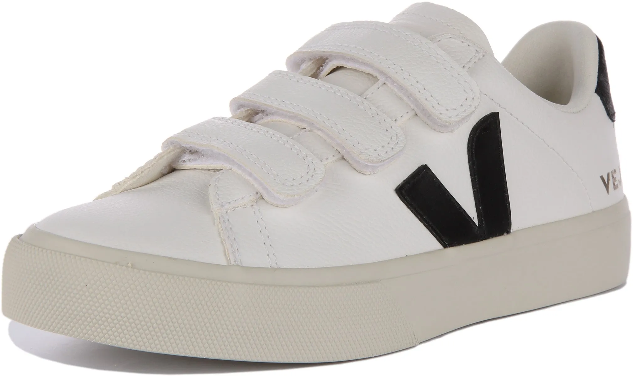 Veja Recife Chromfree In White Black For Men