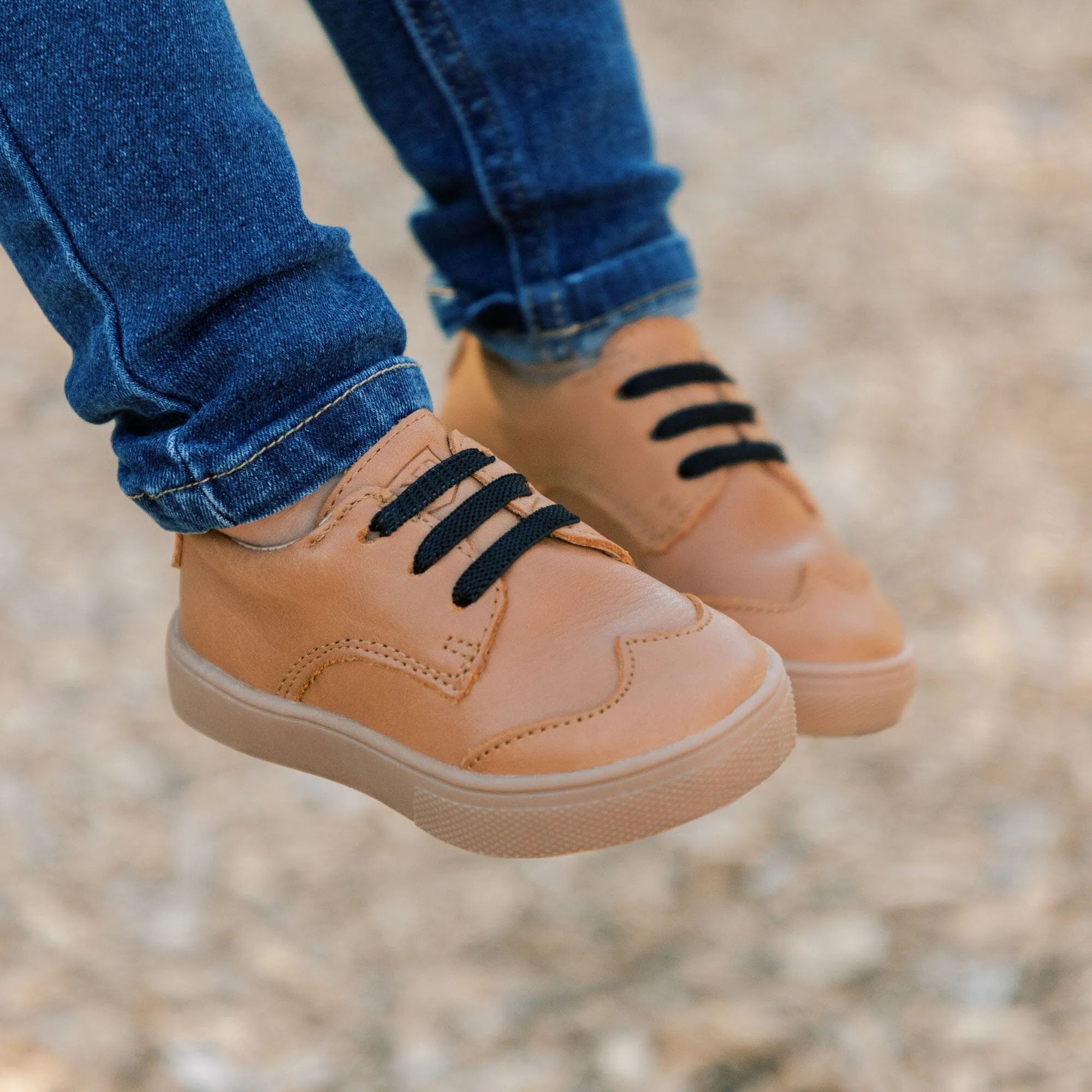 Weathered Brown Oxford Sneaker